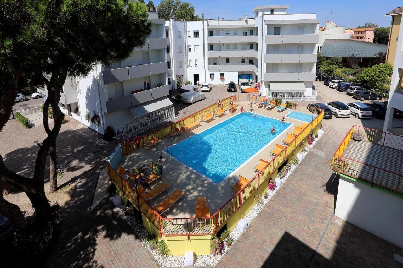 Residence La Pigna Rosolina Mare Exterior photo