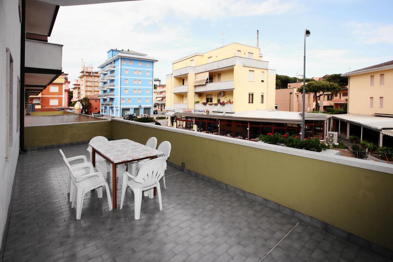 Residence La Pigna Rosolina Mare Exterior photo