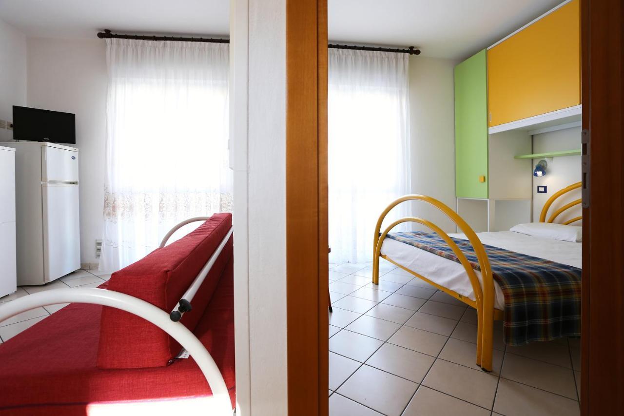 Residence La Pigna Rosolina Mare Exterior photo